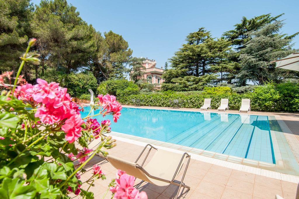 Villa Carenza Monopoli Bagian luar foto